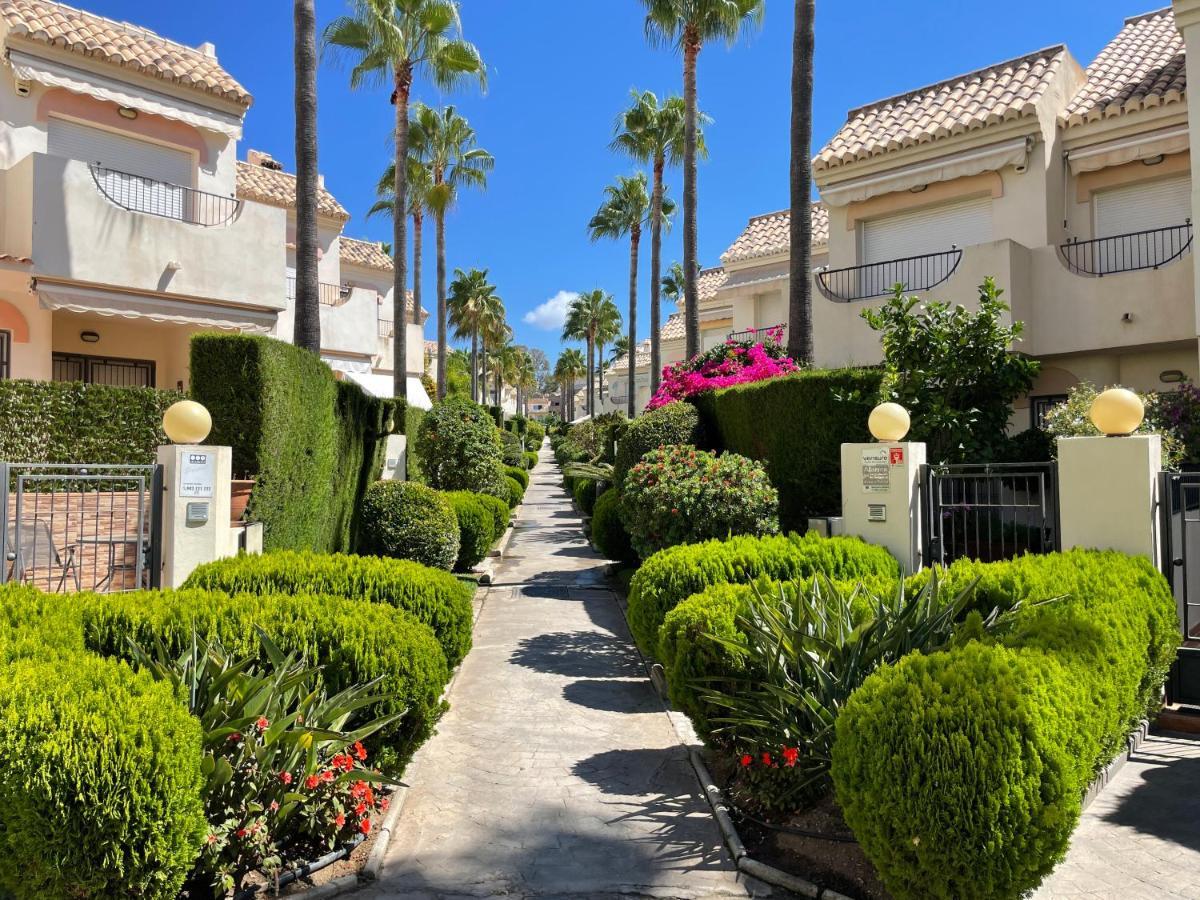 El Arenal Townhouse By The Beach With Swimming Pool - Eaw Homes Marbella Kültér fotó