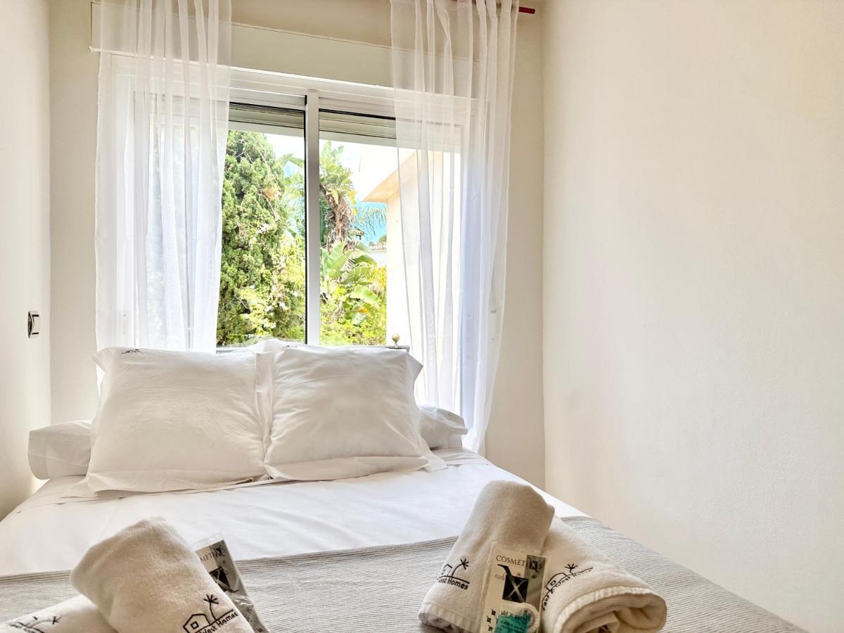 El Arenal Townhouse By The Beach With Swimming Pool - Eaw Homes Marbella Kültér fotó